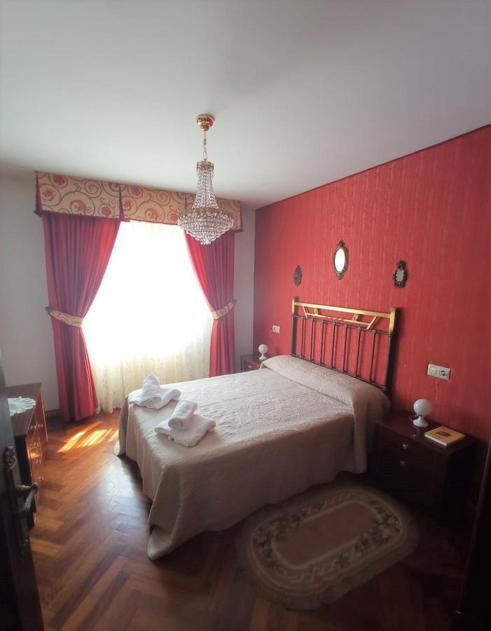 Casa Navacastellanos Villa Casarejos Luaran gambar